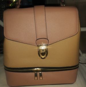 Backpack also switches to handbag